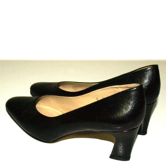 Vintage Etienne Aigner - Taylor - Black Leather Pumps - Made In Spain - 9W - Picture 7 of 10